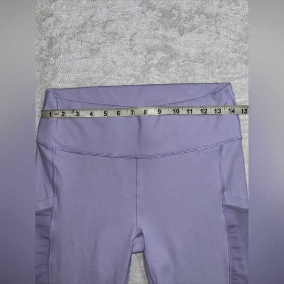 Fabletics Powerhold Leggings - Picture 8 of 8